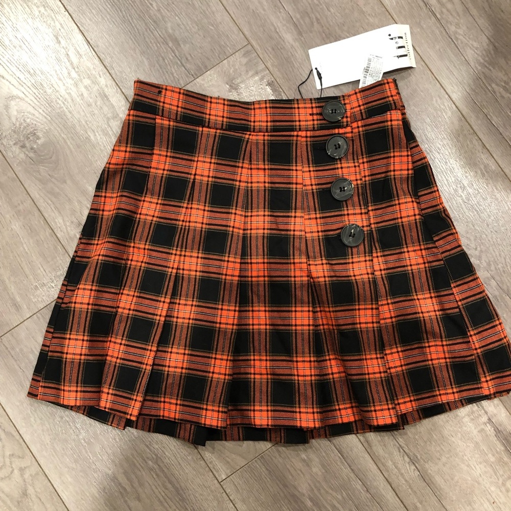 Zara new with tags Scottish orange black skirt
